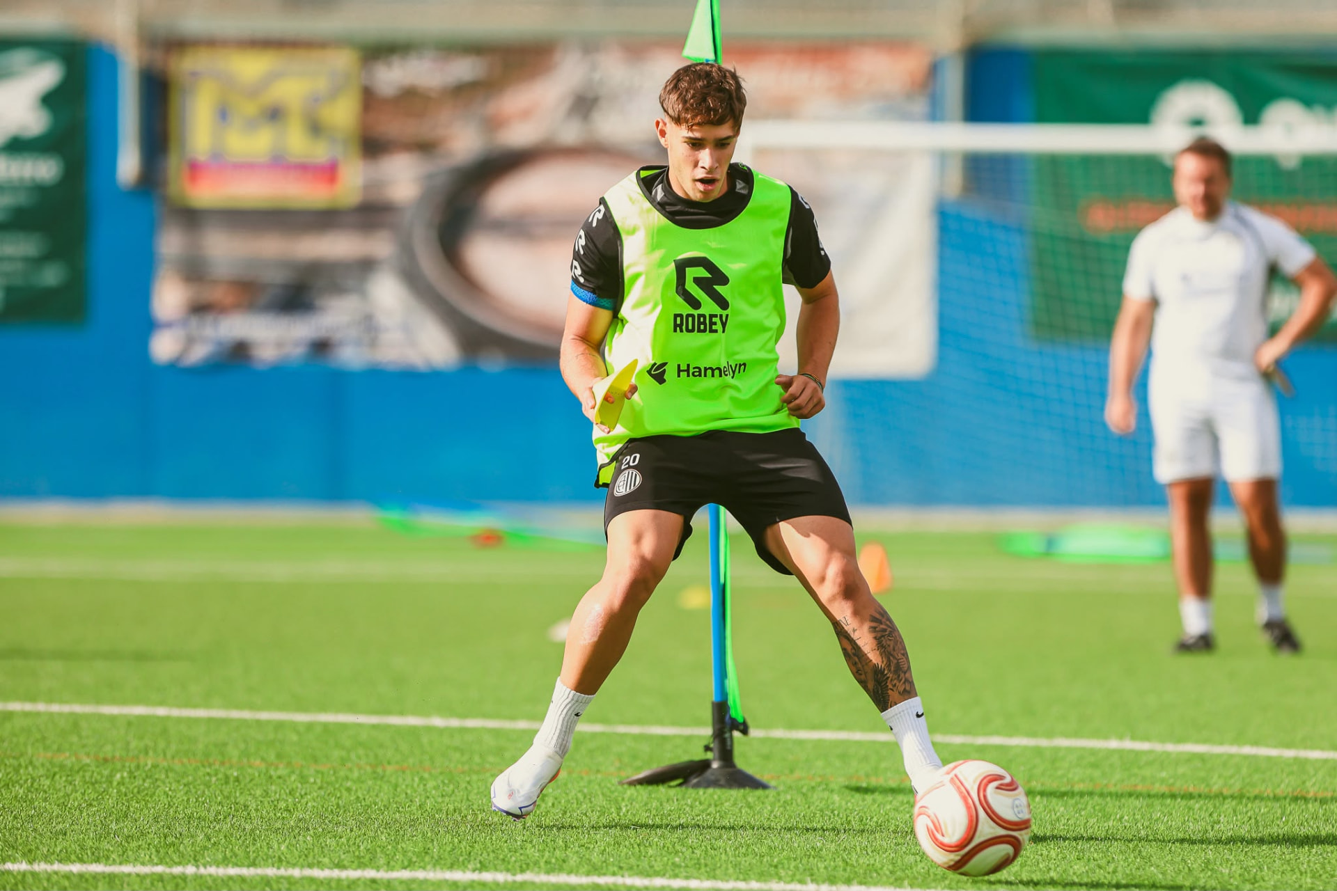 José Pablo Condán entrenando con el Club Atlético Central